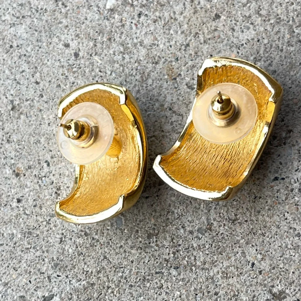 Vintage Gold Black Enamel pierced Earrings Rhinestone accents